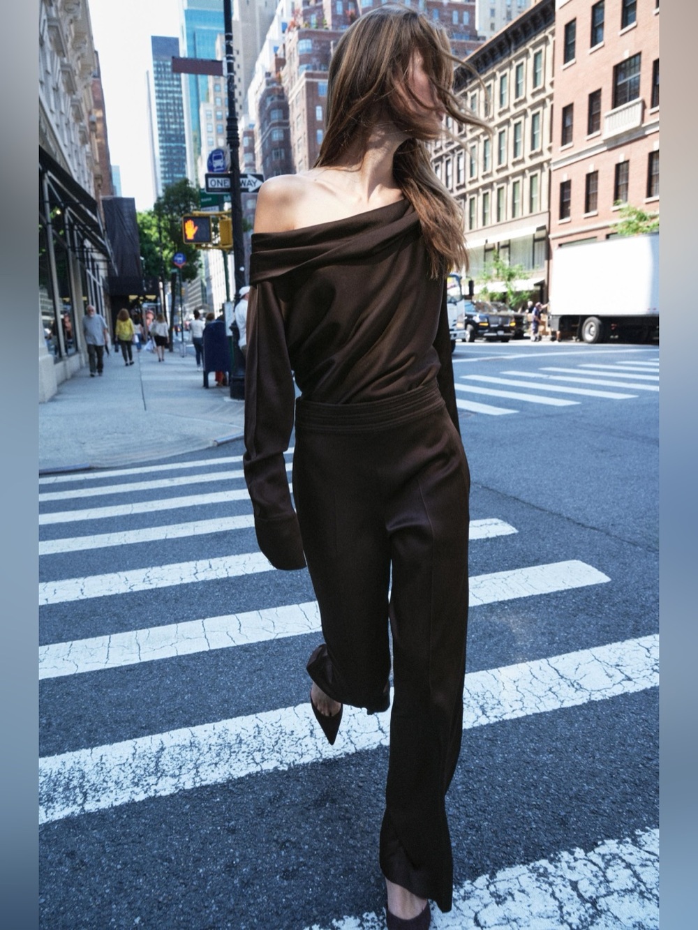 Zara Brown Satin Pants - Picture 2 of 5